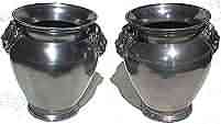 PAIRE de VASES en ETAIN